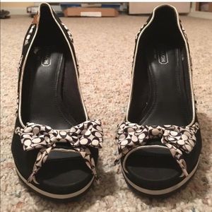 Black & whit coach wedges